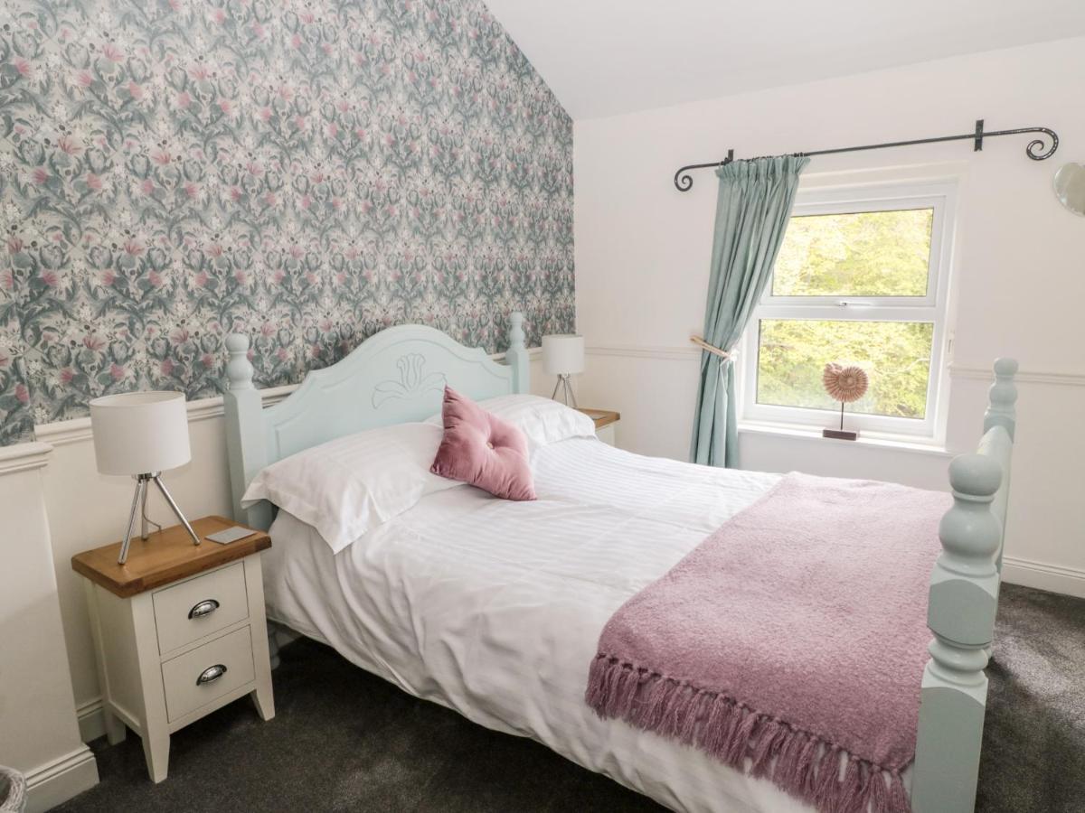 St Cuthbert'S Cottage Beal Extérieur photo